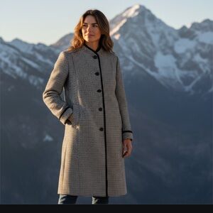 Vintage Black and White Houndstooth Coat